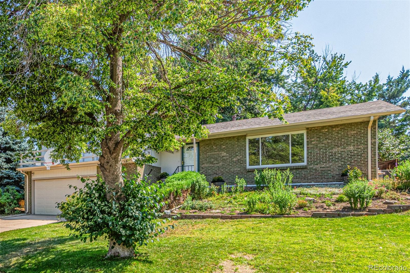 MLS Image #2 for 11956 e oregon circle,aurora, Colorado