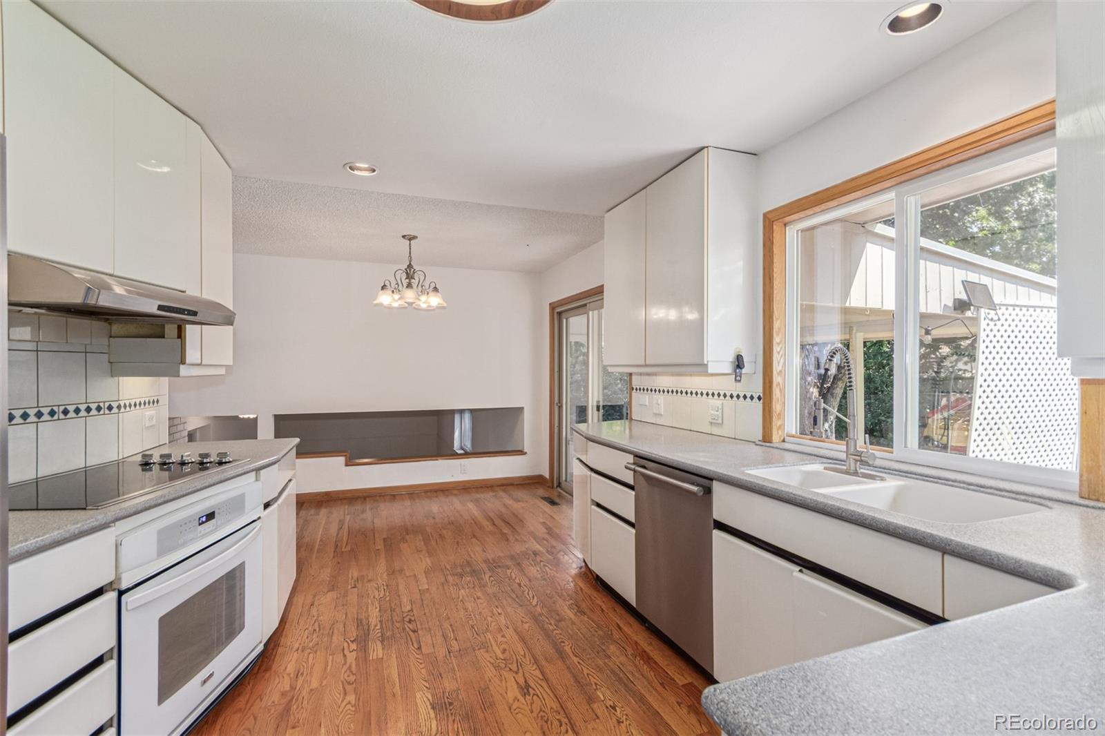 MLS Image #6 for 11956 e oregon circle,aurora, Colorado