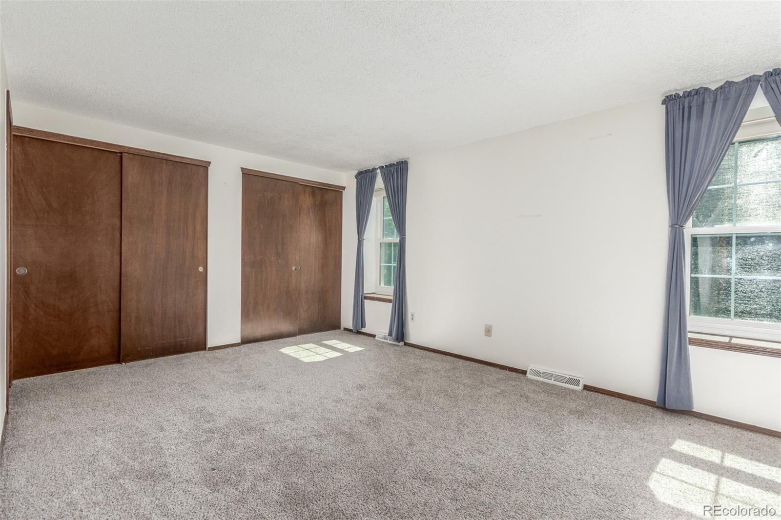 MLS Image #19 for 8752 e amherst drive e,denver, Colorado