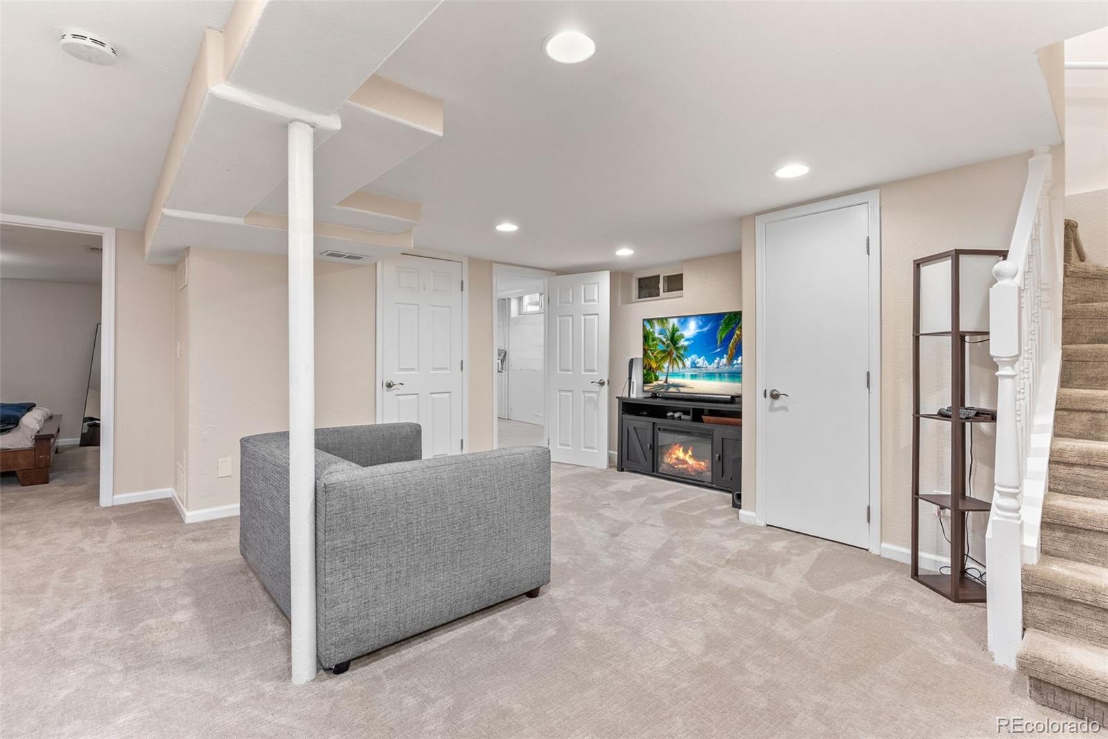 MLS Image #15 for 3040  jasmine street,denver, Colorado