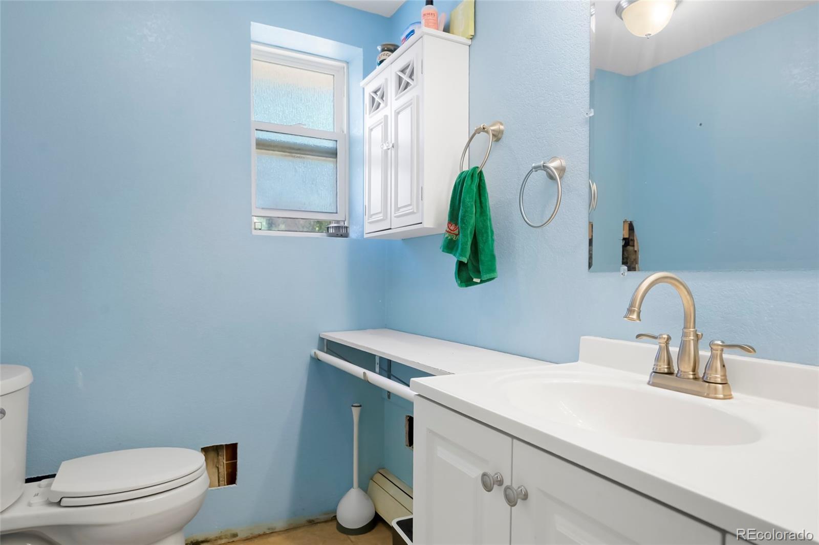 MLS Image #20 for 5295 w plymouth drive,littleton, Colorado