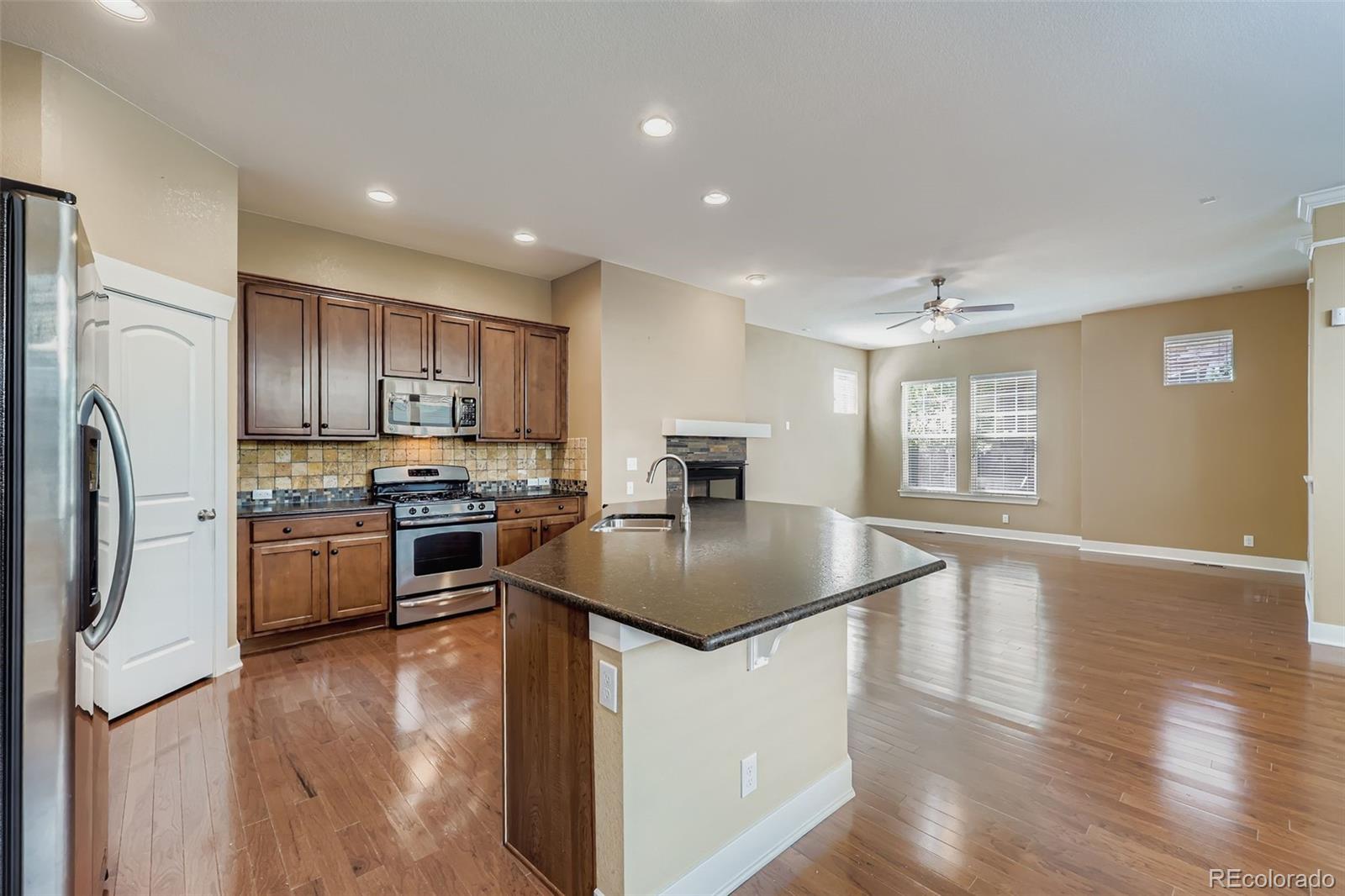 MLS Image #6 for 366  dallas street,denver, Colorado