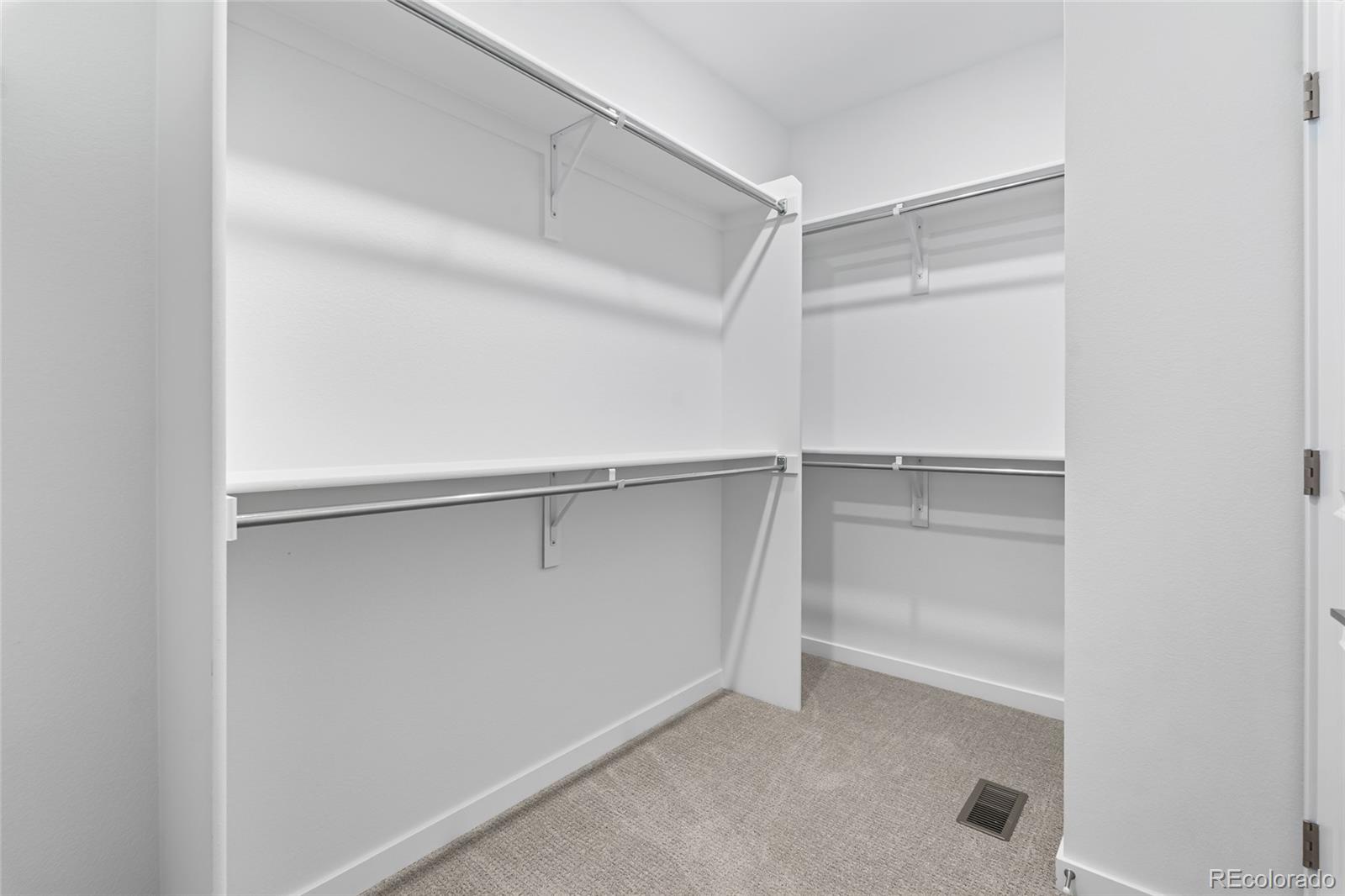 MLS Image #11 for 39688  yorktown terrace,elizabeth, Colorado