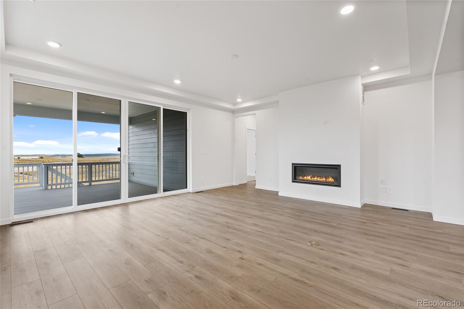 MLS Image #3 for 39688  yorktown terrace,elizabeth, Colorado