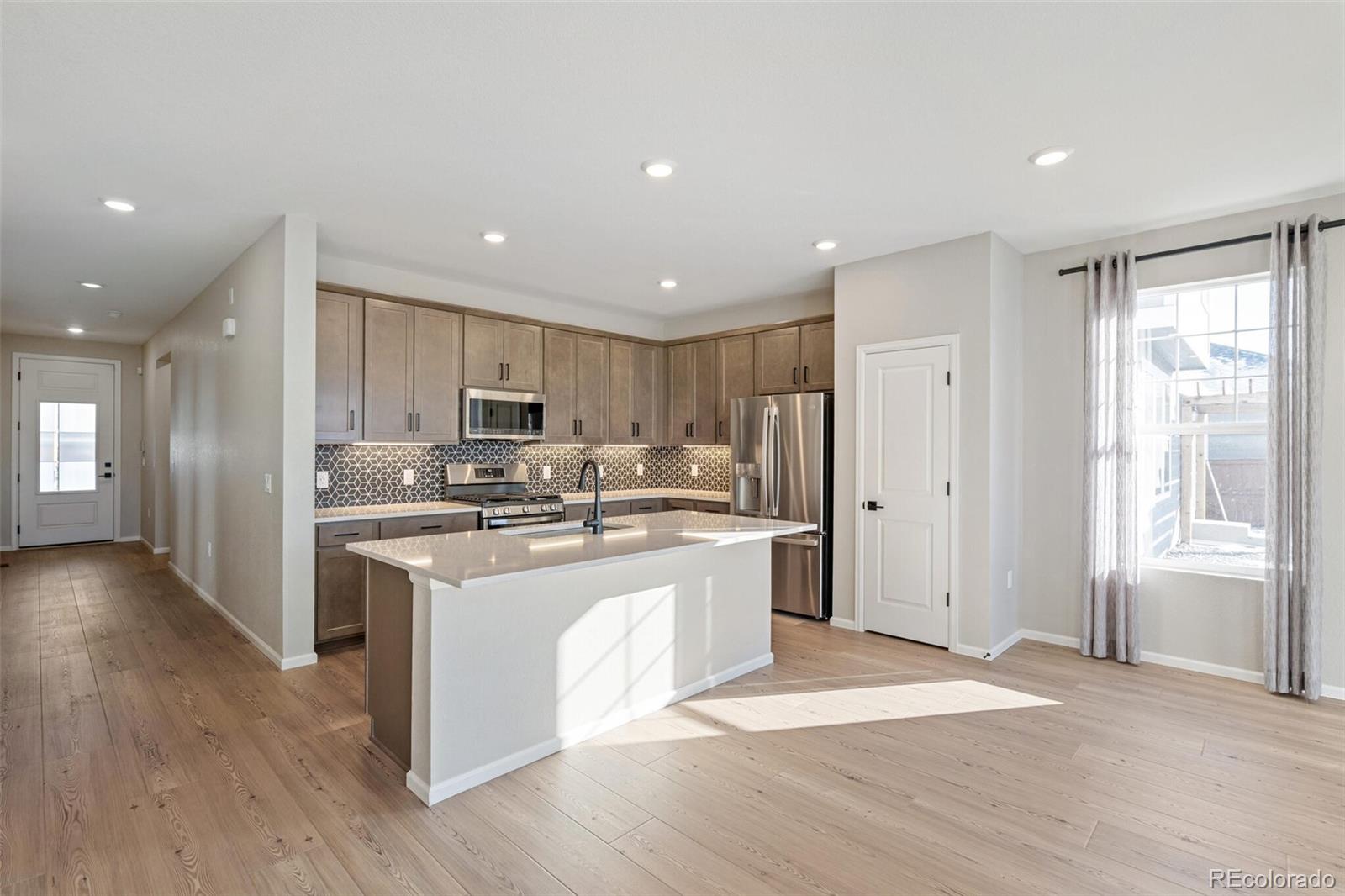 MLS Image #14 for 2155  farmlore drive,brighton, Colorado