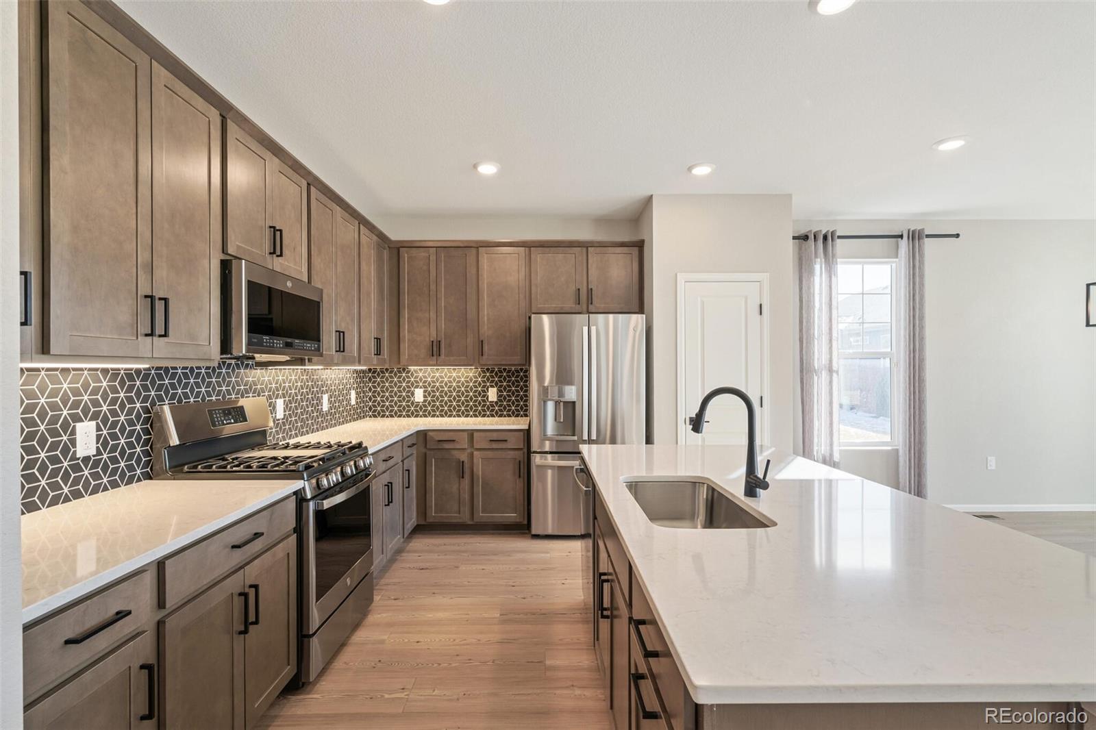 MLS Image #15 for 2155  farmlore drive,brighton, Colorado