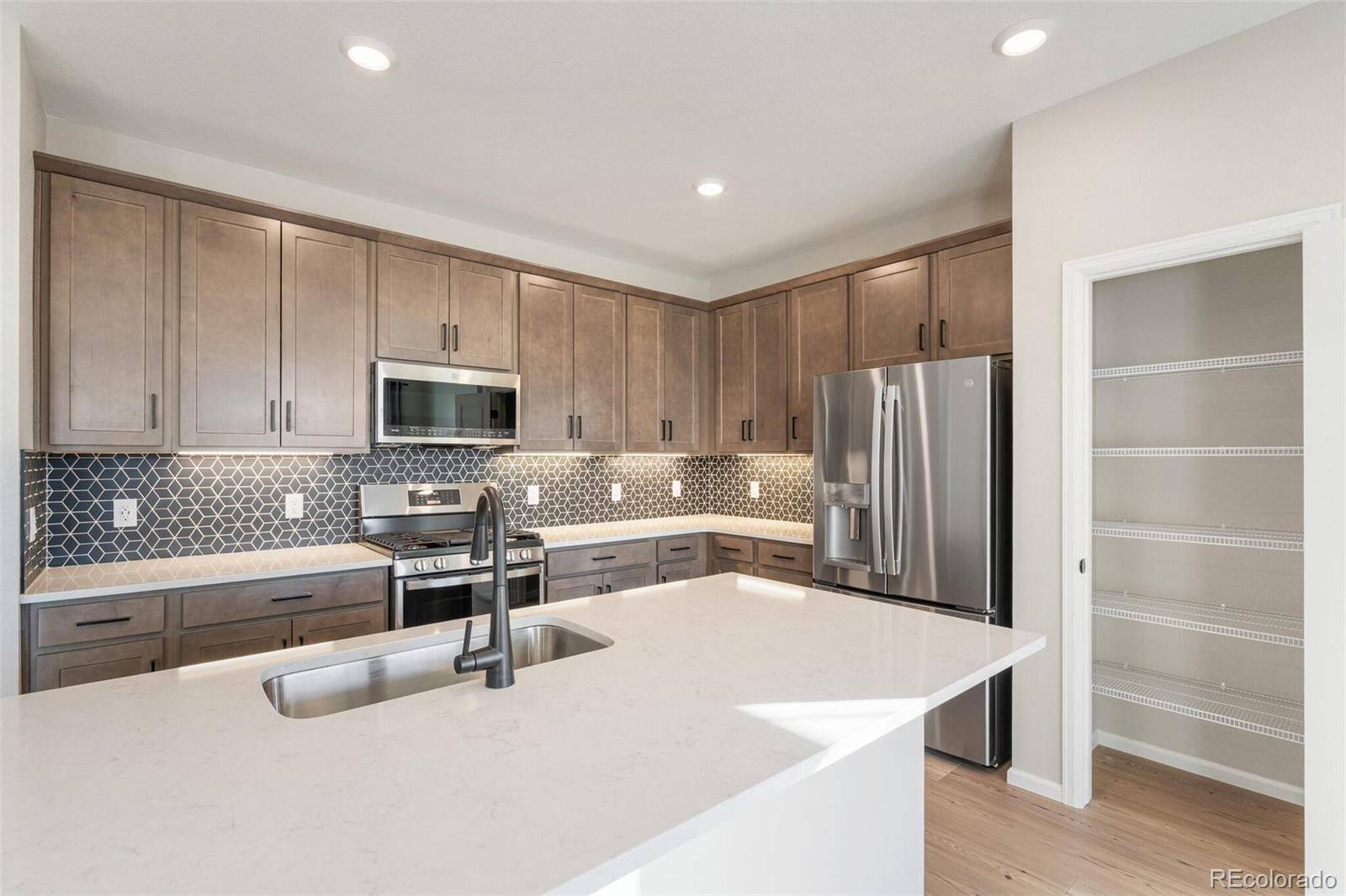 MLS Image #16 for 2155  farmlore drive,brighton, Colorado