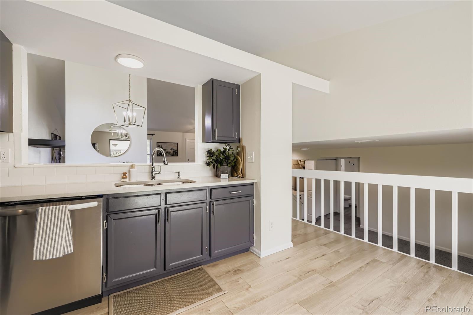 MLS Image #9 for 5995 s taft way,littleton, Colorado