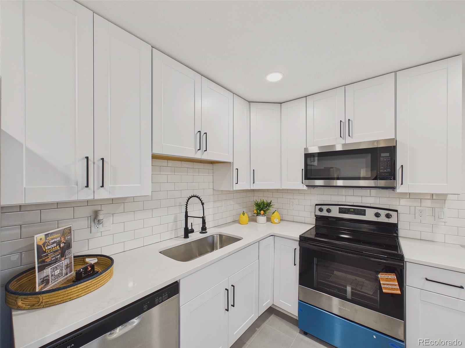 MLS Image #13 for 5519  chandler court,denver, Colorado