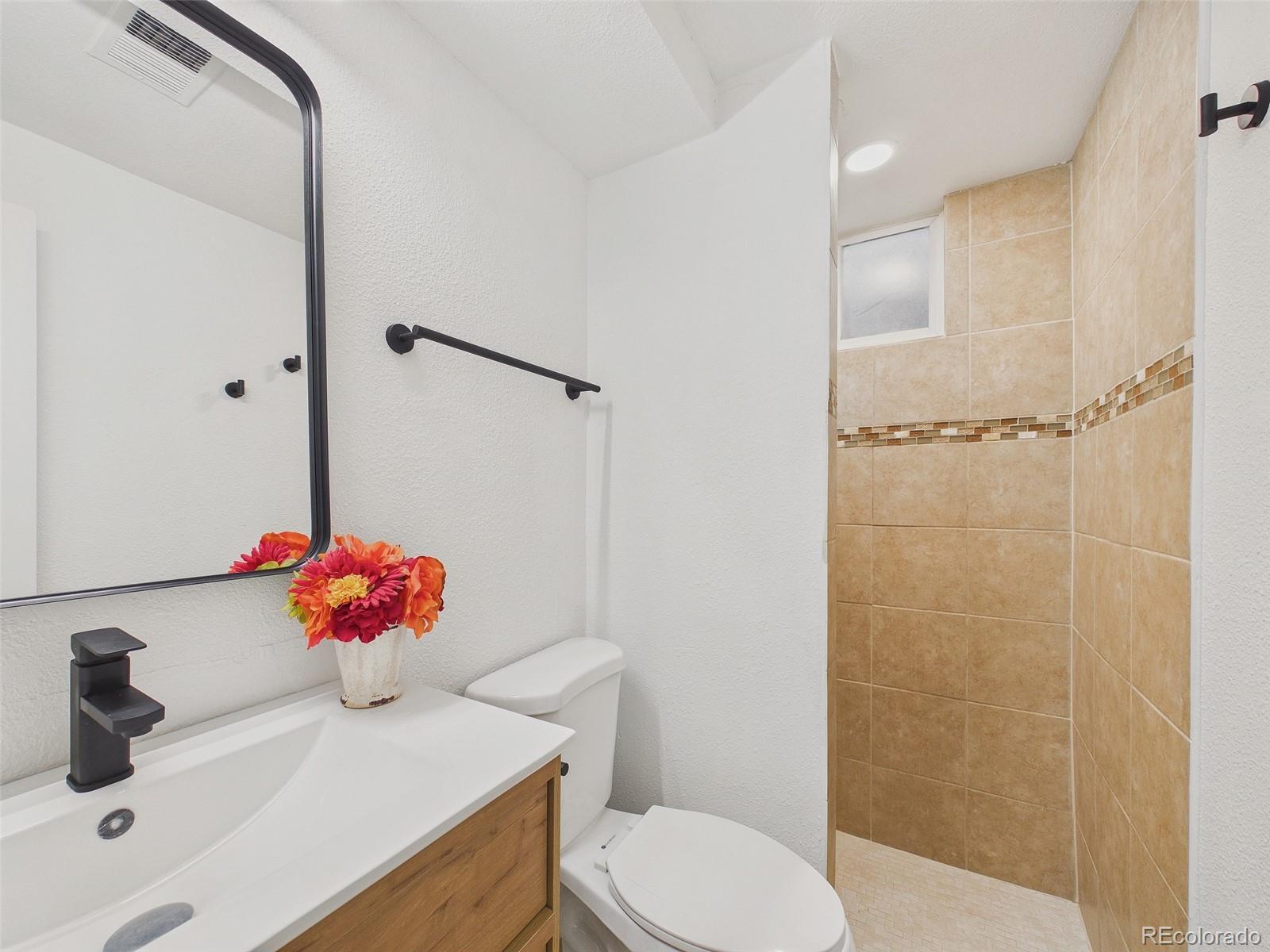 MLS Image #26 for 5519  chandler court,denver, Colorado