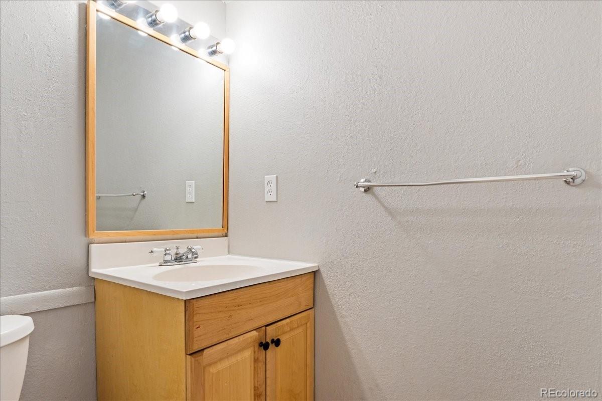 MLS Image #14 for 3855 s monaco parkway 173,denver, Colorado