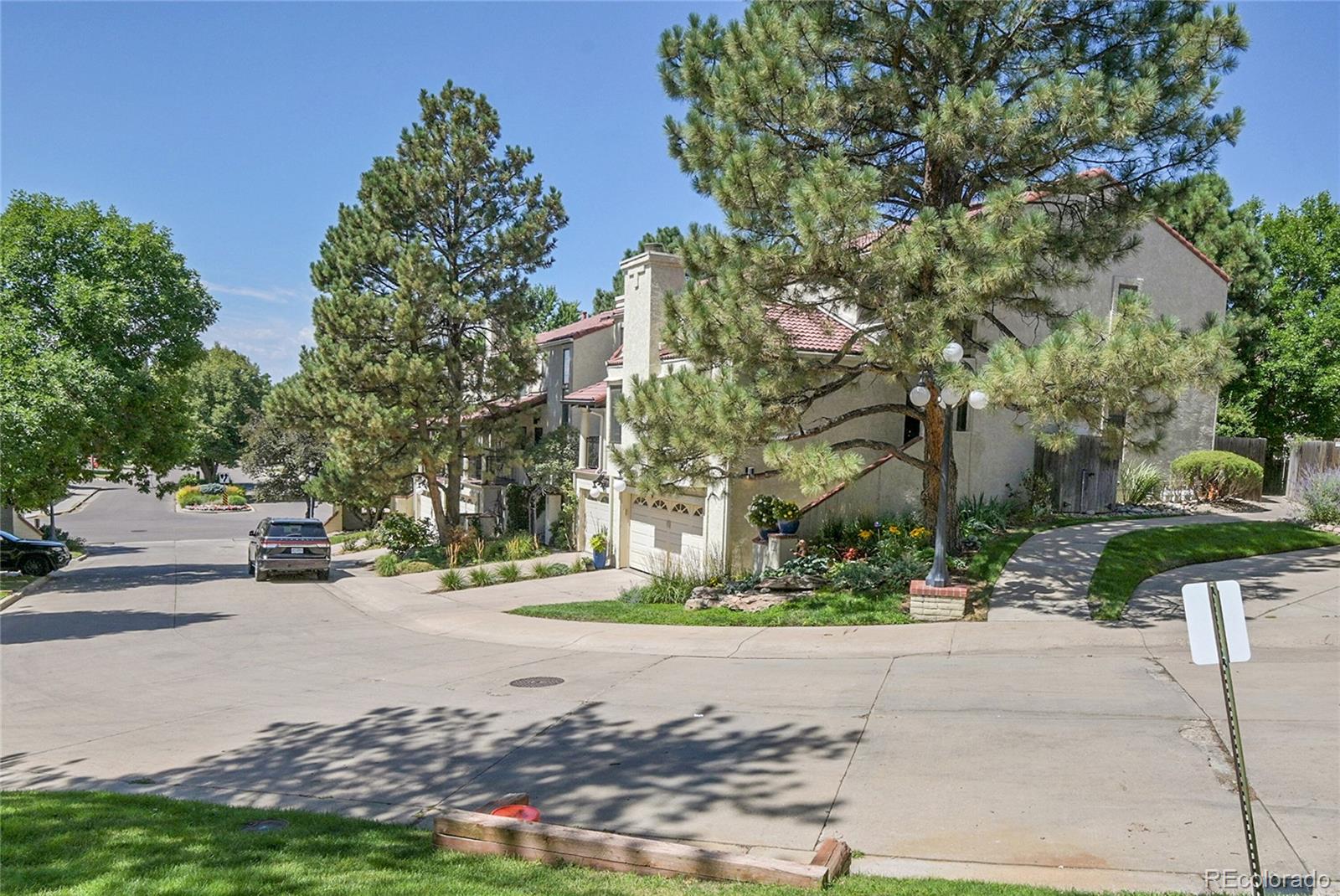 MLS Image #37 for 1600 s quebec way,denver, Colorado