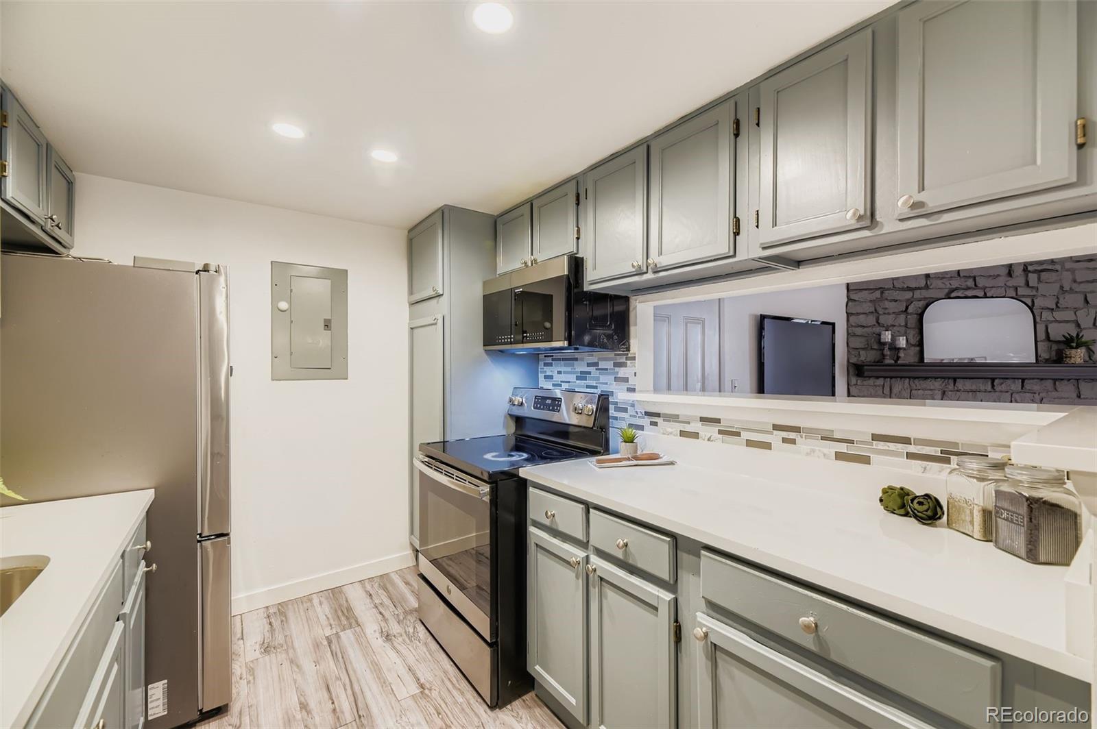 MLS Image #4 for 18003 e ohio avenue 102,aurora, Colorado