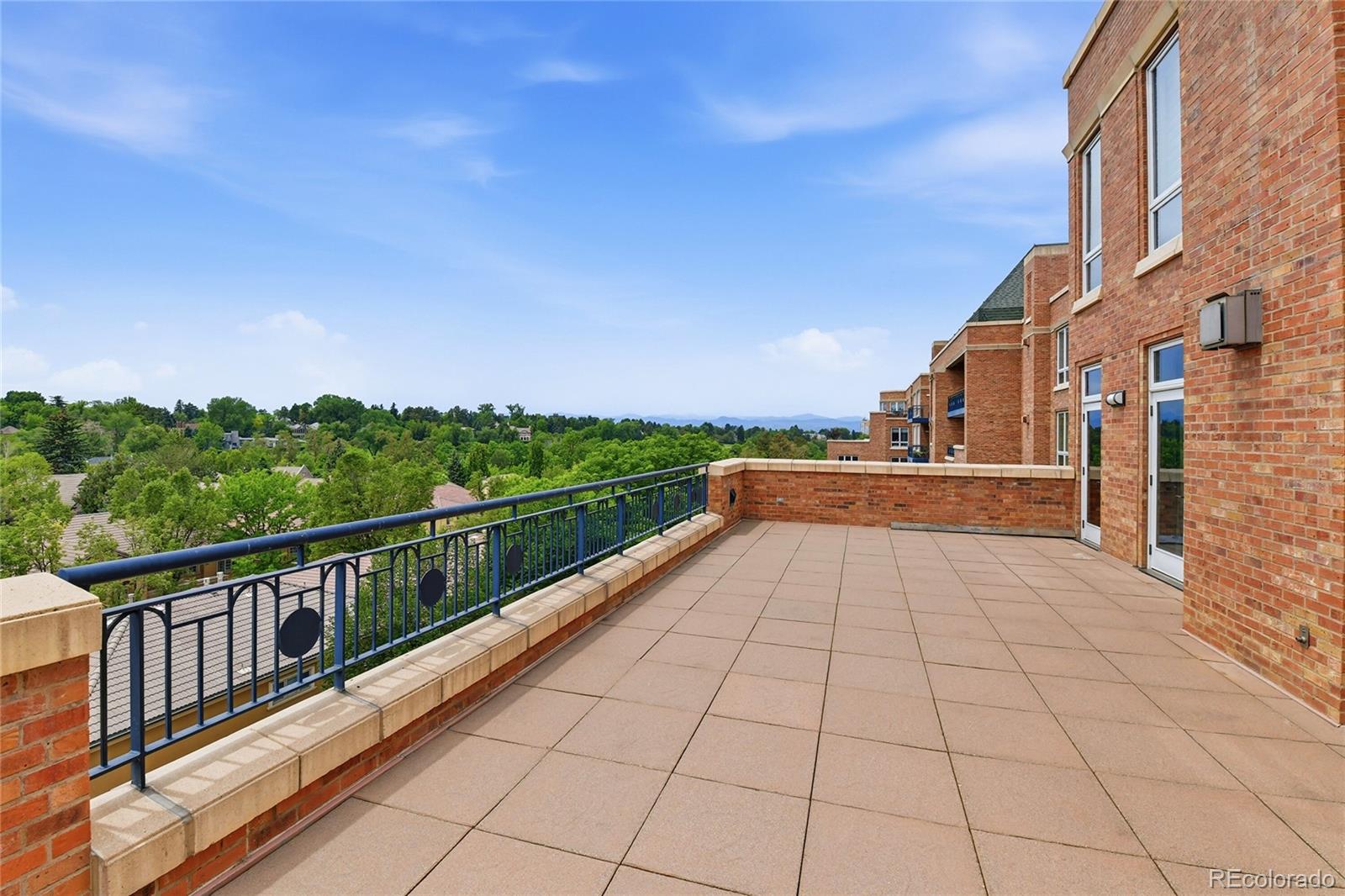MLS Image #14 for 2400 e cherry creek south drive 602,denver, Colorado