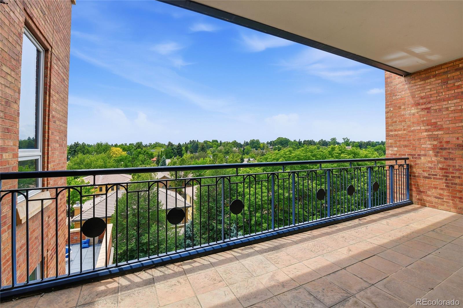 MLS Image #16 for 2400 e cherry creek south drive 602,denver, Colorado