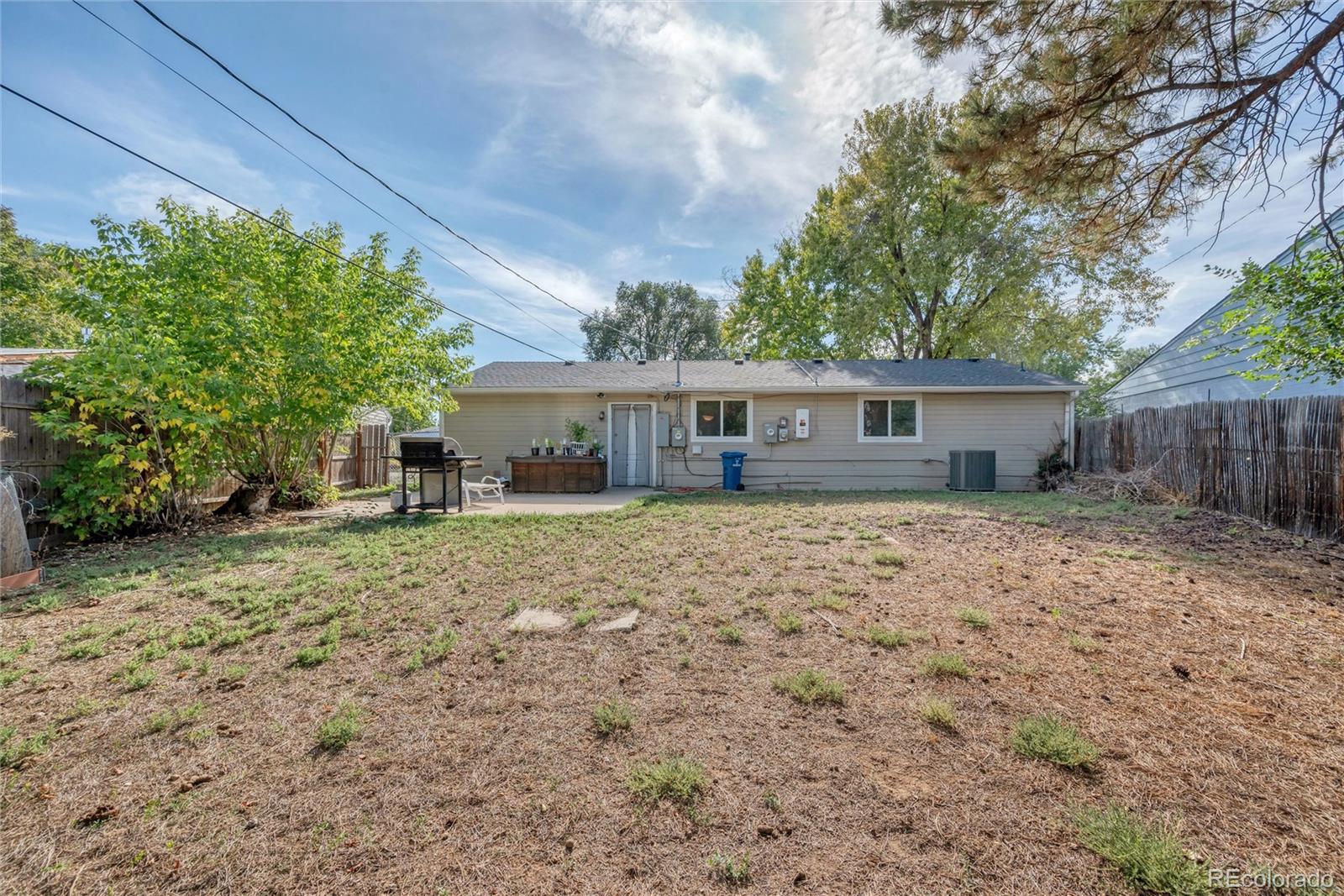 MLS Image #14 for 3175 w bear creek drive,englewood, Colorado