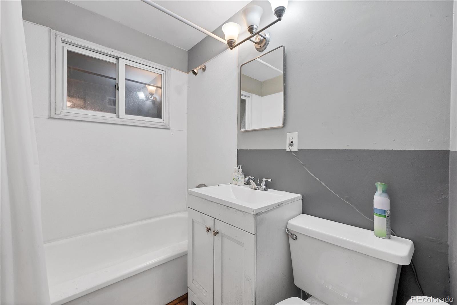 MLS Image #9 for 3175 w bear creek drive,englewood, Colorado