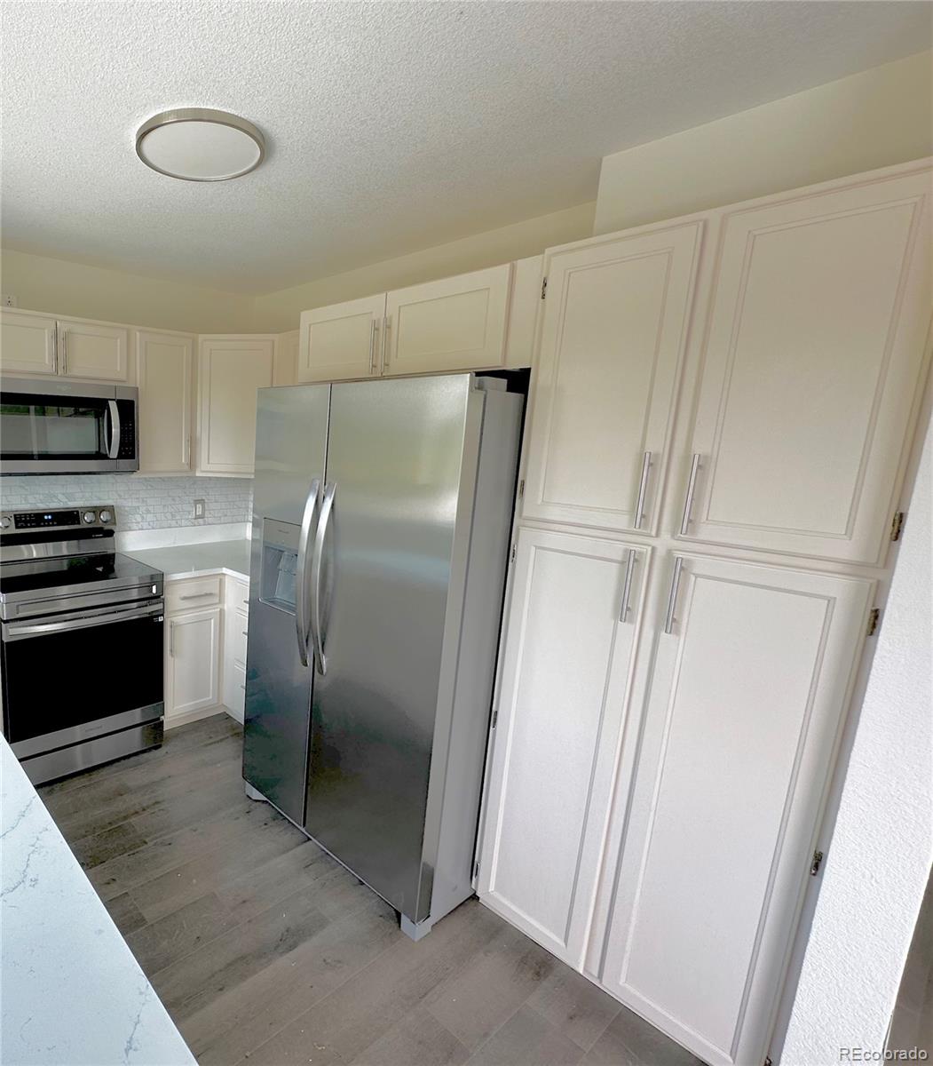 MLS Image #10 for 18950 e kent circle,aurora, Colorado