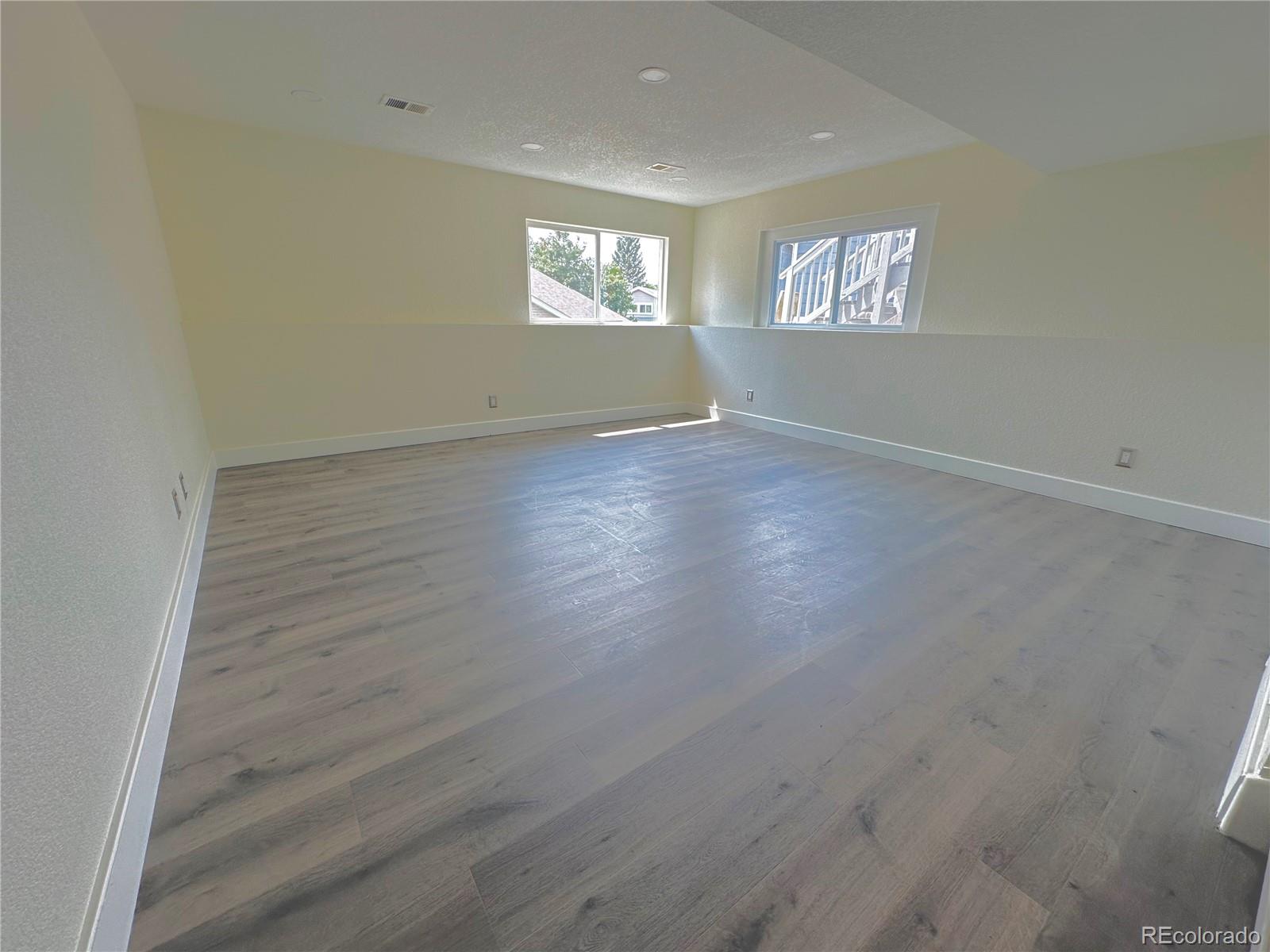 MLS Image #20 for 18950 e kent circle,aurora, Colorado
