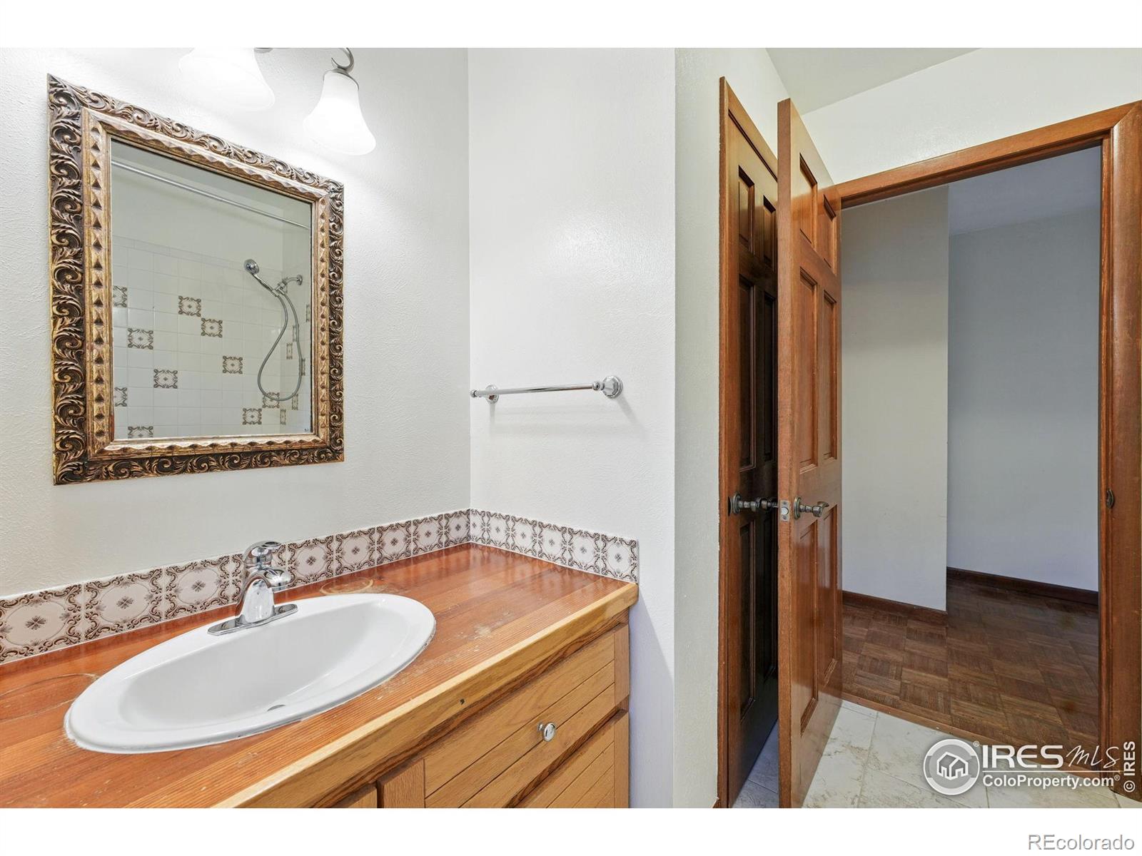 MLS Image #26 for 1101  peakview circle,boulder, Colorado