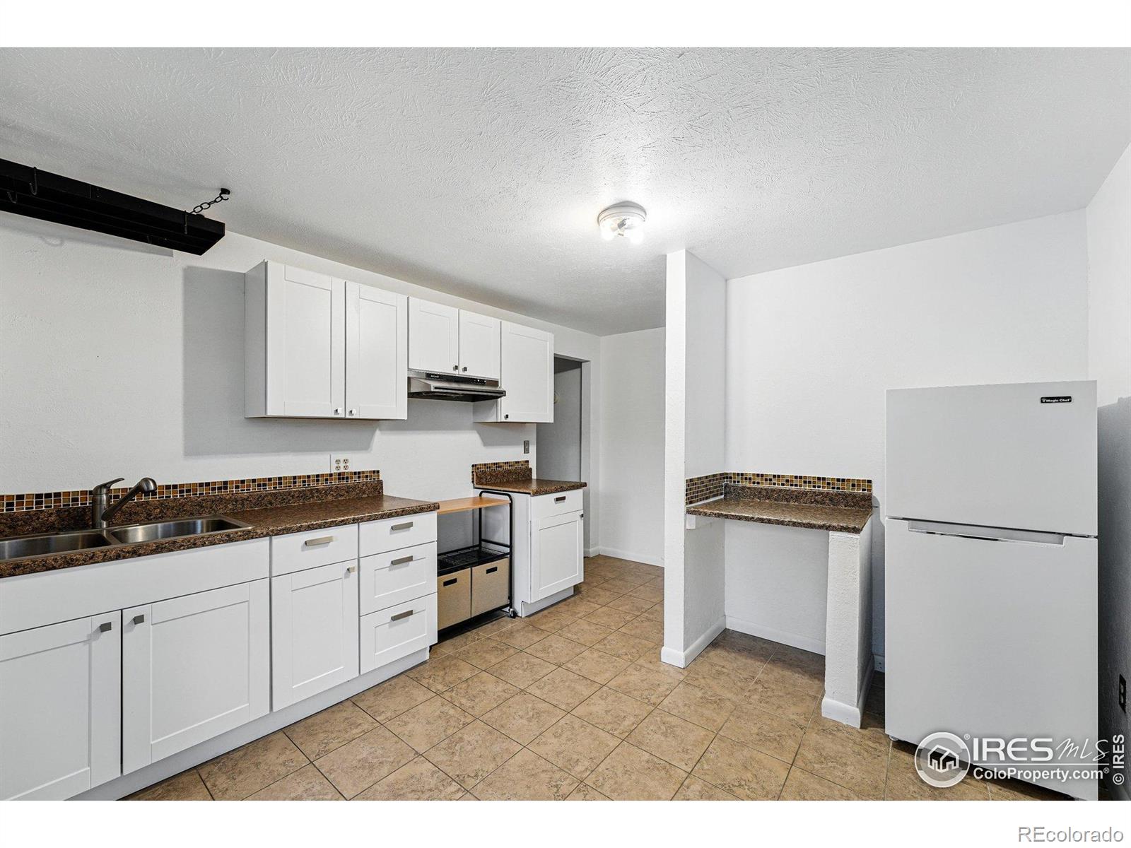 MLS Image #28 for 1101  peakview circle,boulder, Colorado