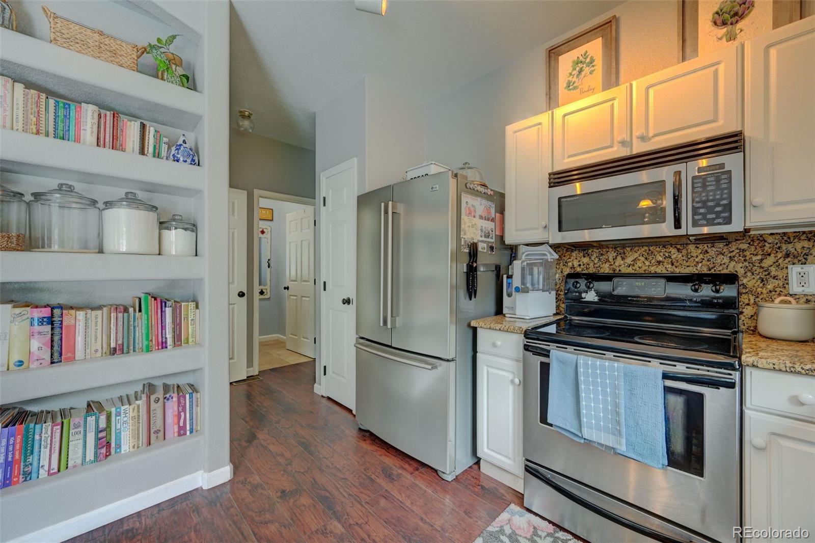 MLS Image #6 for 3317 s nelson street,lakewood, Colorado