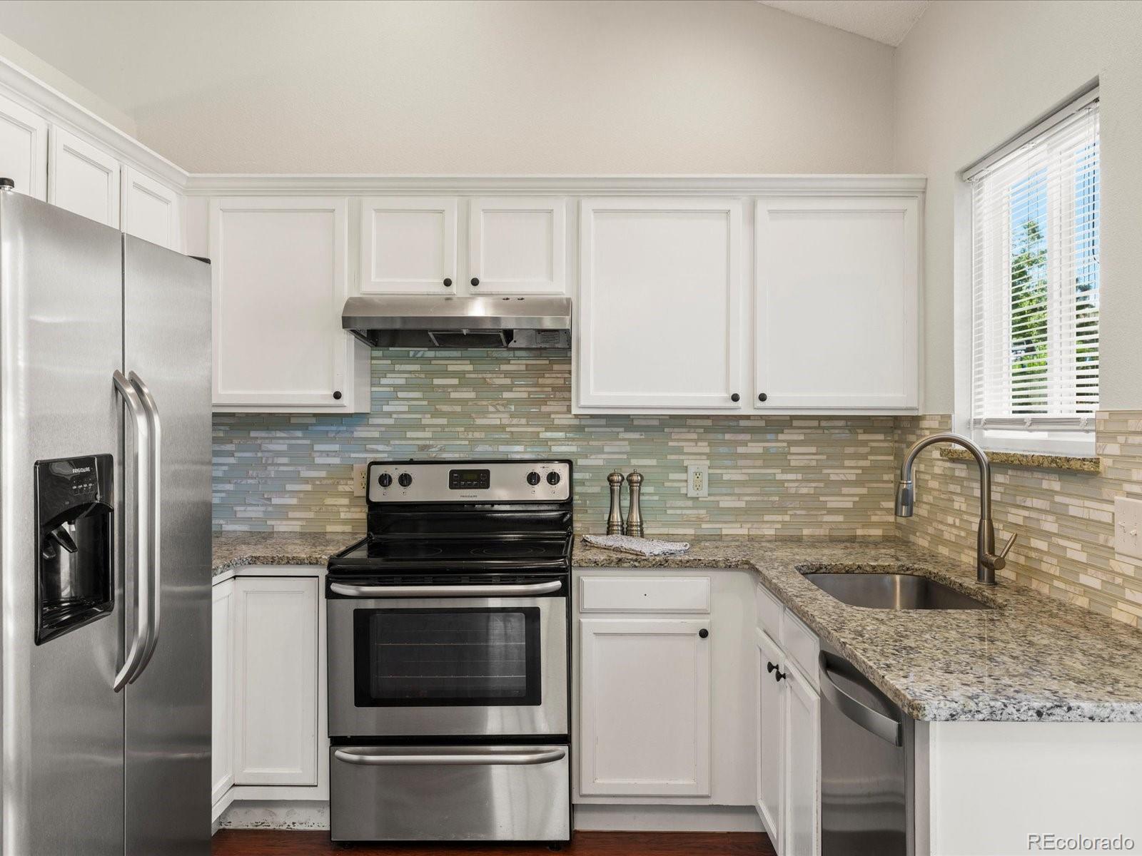 MLS Image #4 for 8925  copeland street,littleton, Colorado