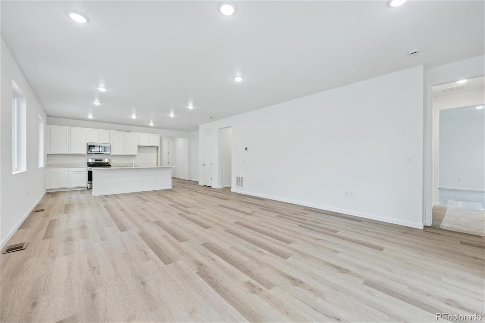 MLS Image #5 for 309  spruce street,keenesburg, Colorado