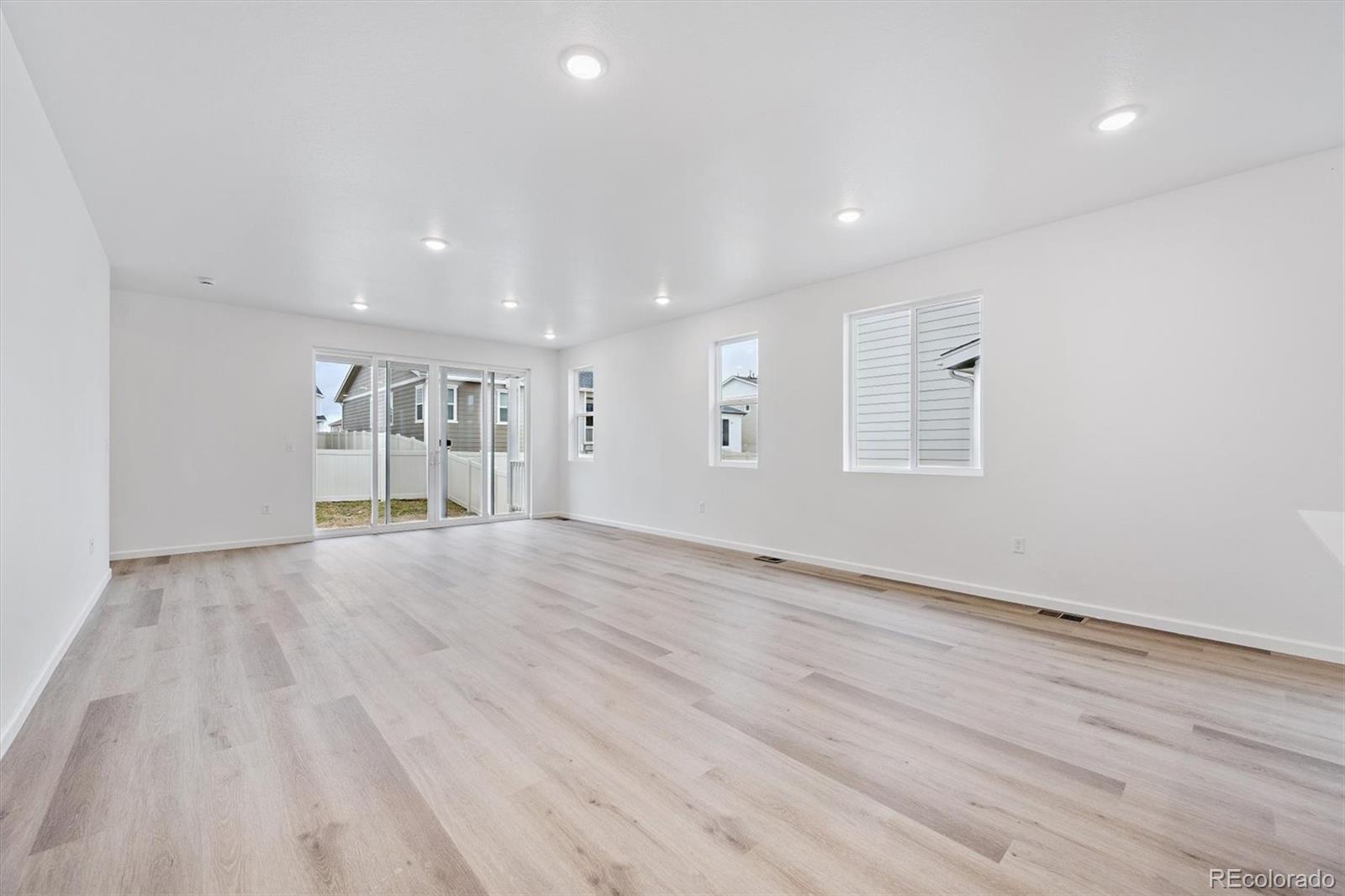 MLS Image #8 for 309  spruce street,keenesburg, Colorado