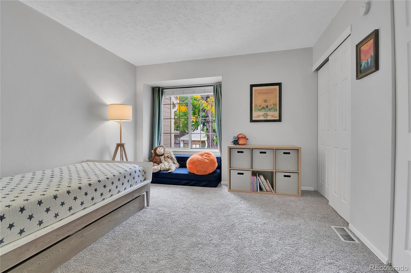 MLS Image #15 for 1818 s quebec way,denver, Colorado