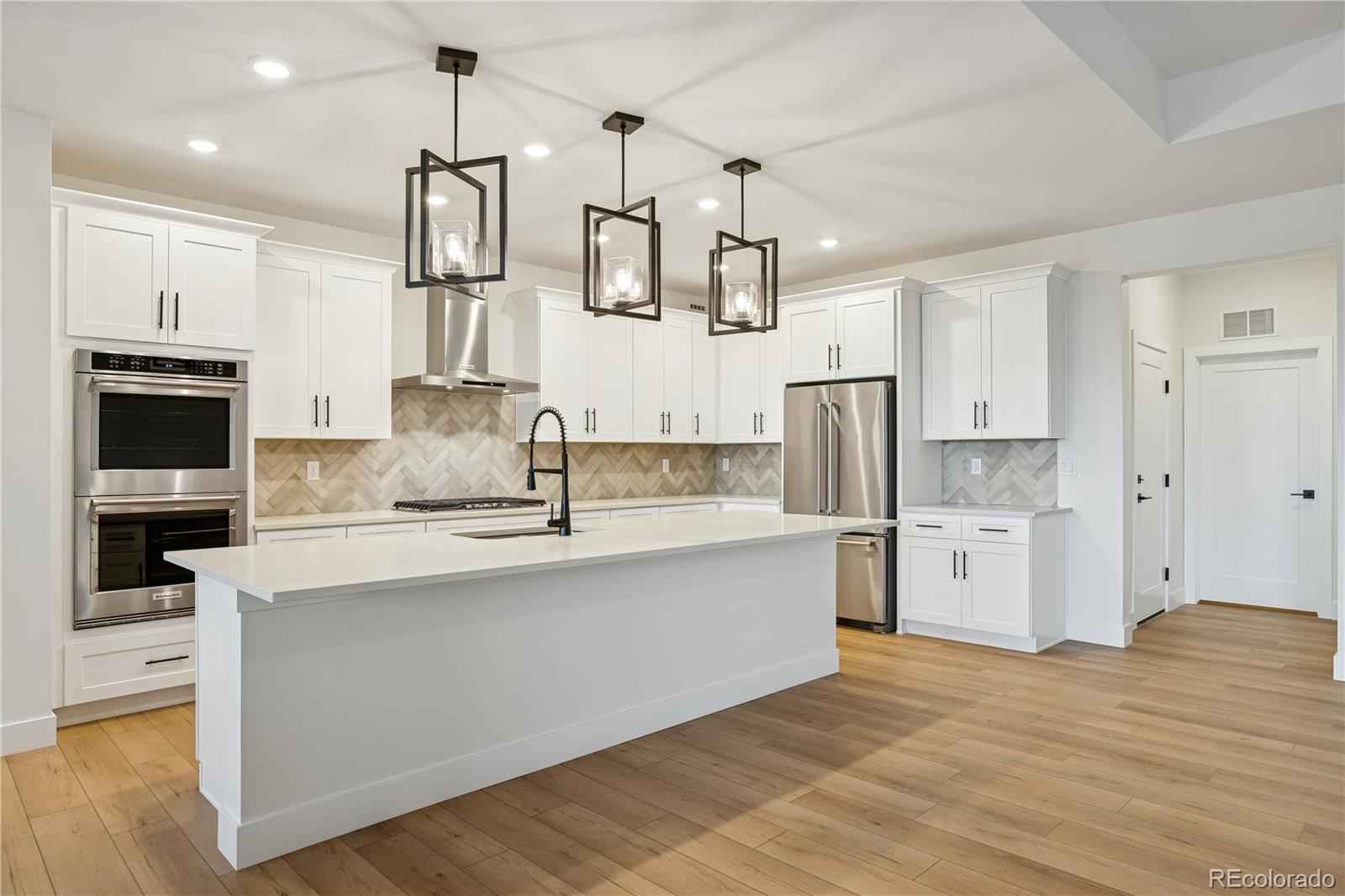 MLS Image #3 for 5447  portrush loop,elizabeth, Colorado