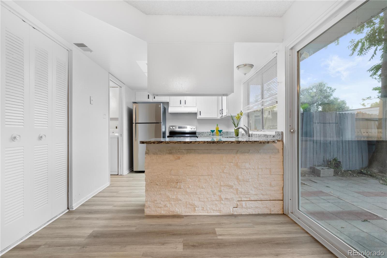 MLS Image #10 for 12474 e kansas place,aurora, Colorado