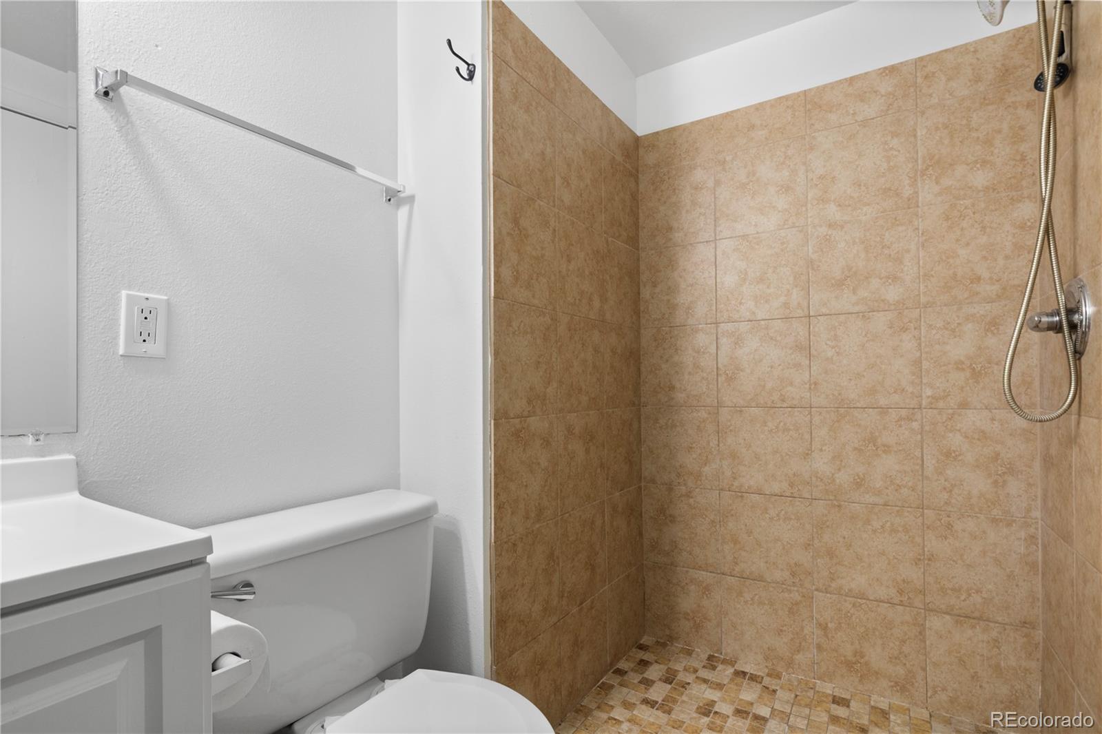 MLS Image #24 for 12474 e kansas place,aurora, Colorado
