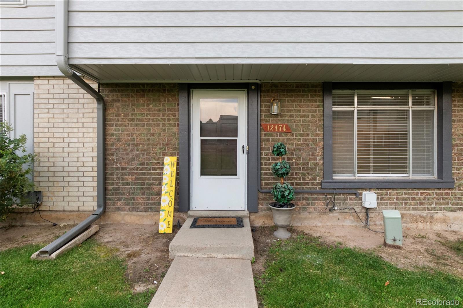 MLS Image #37 for 12474 e kansas place,aurora, Colorado