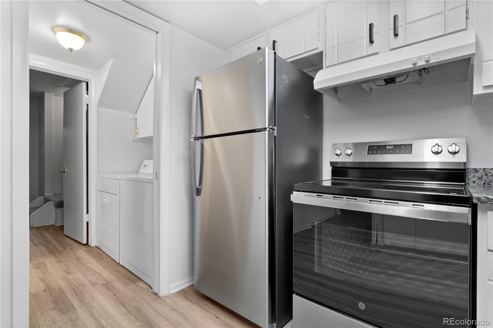 MLS Image #8 for 12474 e kansas place,aurora, Colorado