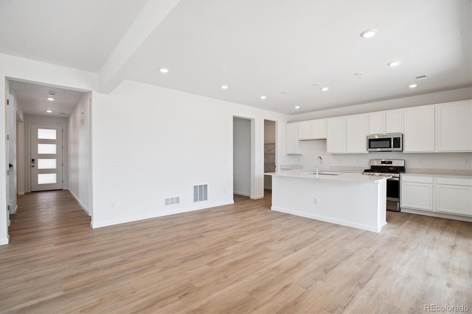 MLS Image #5 for 8063  butte creek street,littleton, Colorado