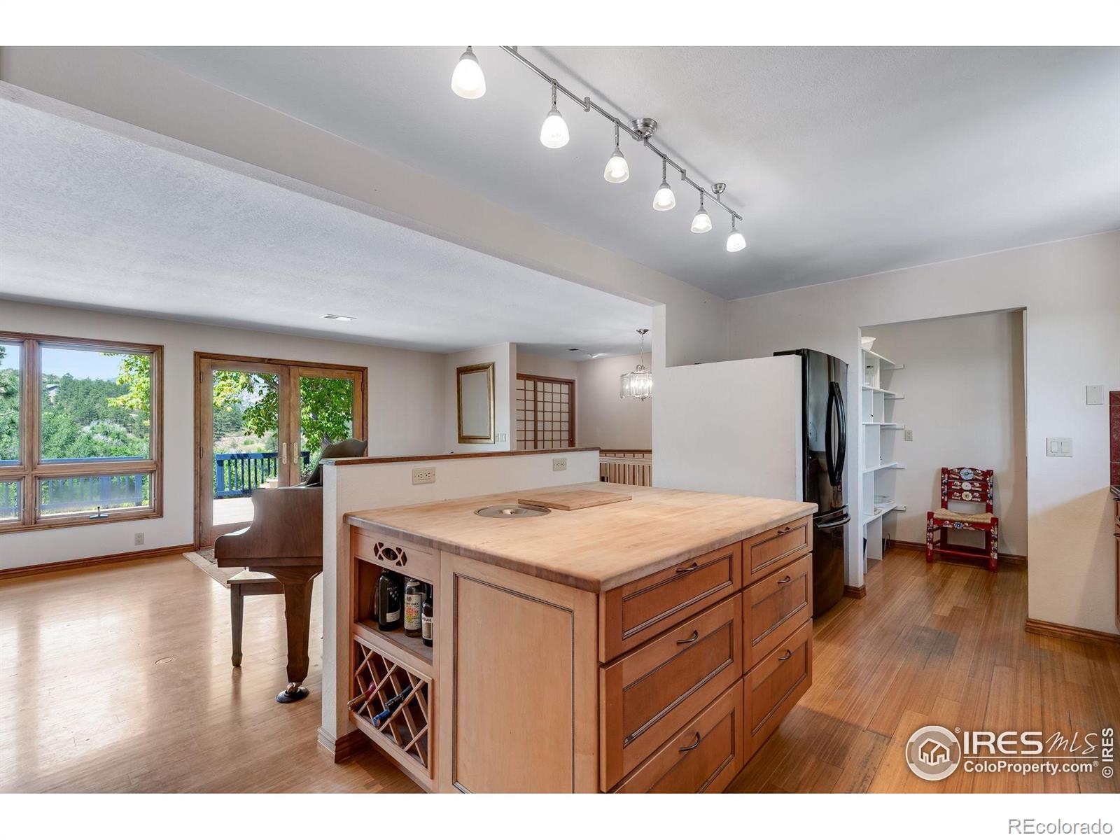 MLS Image #20 for 819  5th avenue,lyons, Colorado
