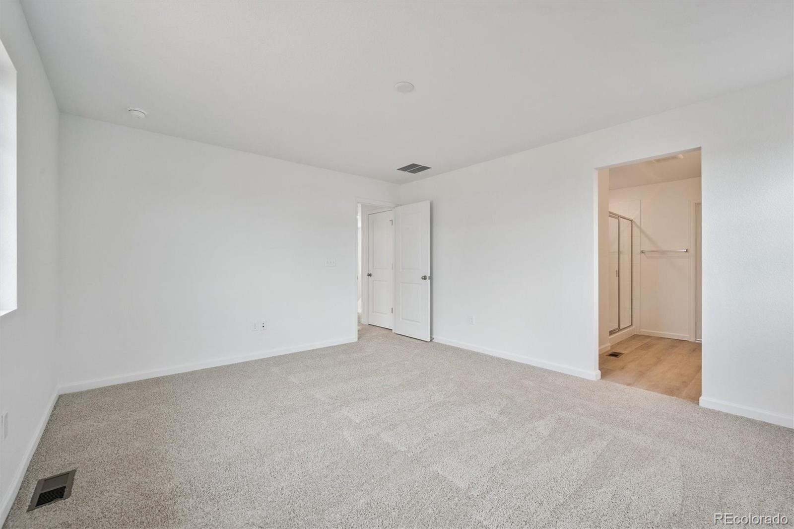 MLS Image #16 for 24785 e 41st avenue,aurora, Colorado