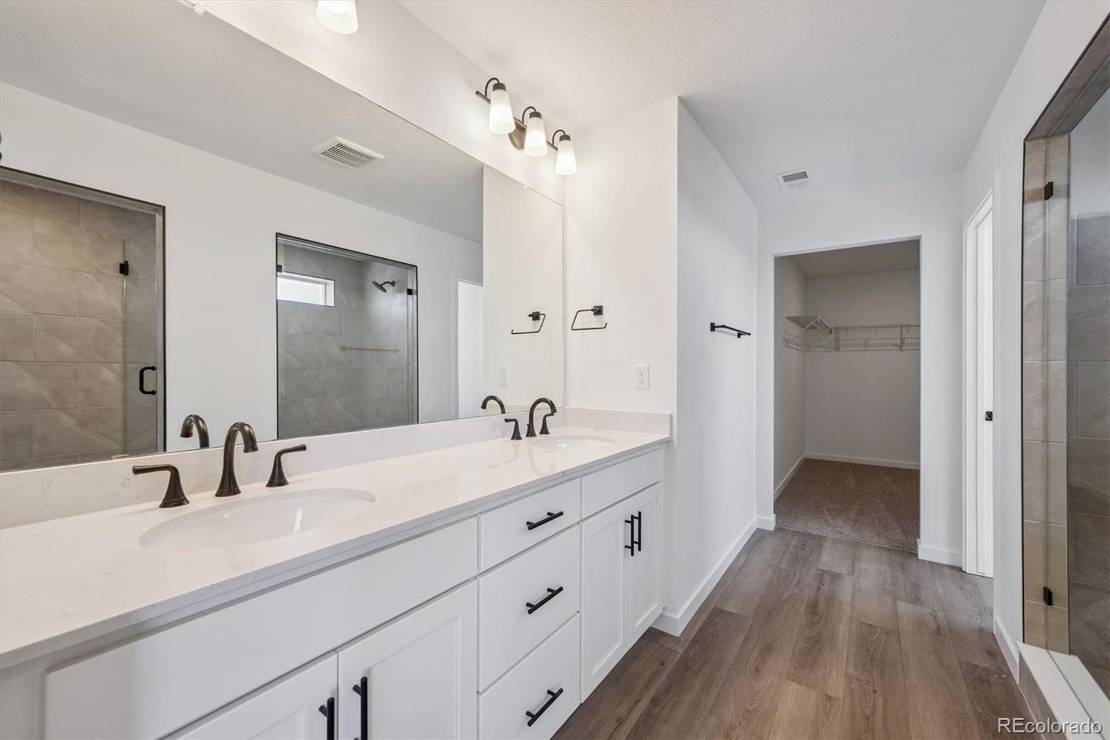MLS Image #11 for 25020 e 42nd avenue,aurora, Colorado