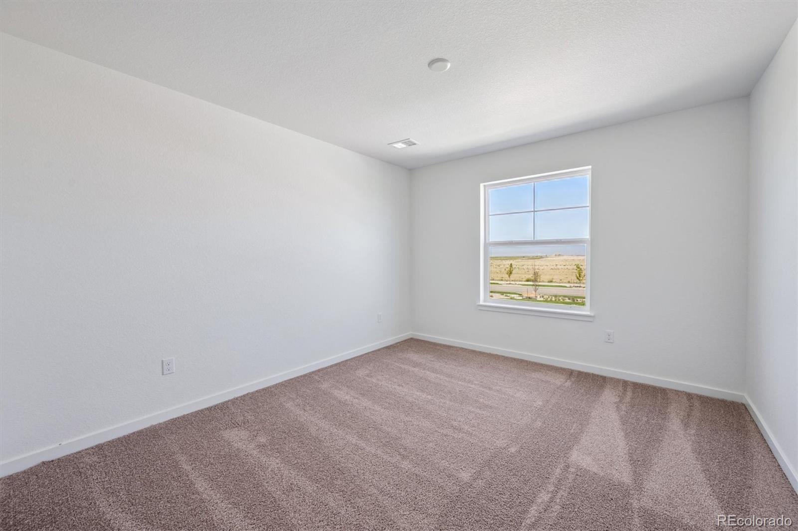 MLS Image #9 for 25020 e 42nd avenue,aurora, Colorado