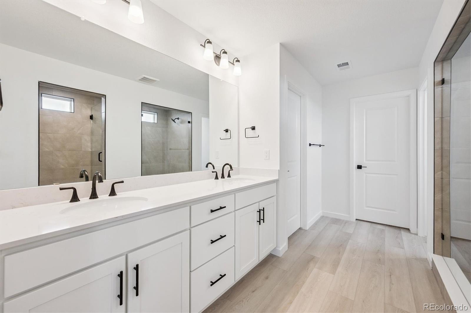 MLS Image #18 for 25070 e 42nd avenue,aurora, Colorado