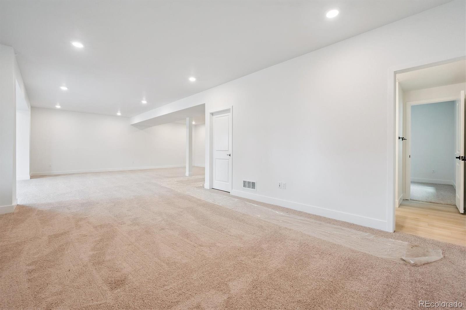 MLS Image #22 for 25070 e 42nd avenue,aurora, Colorado
