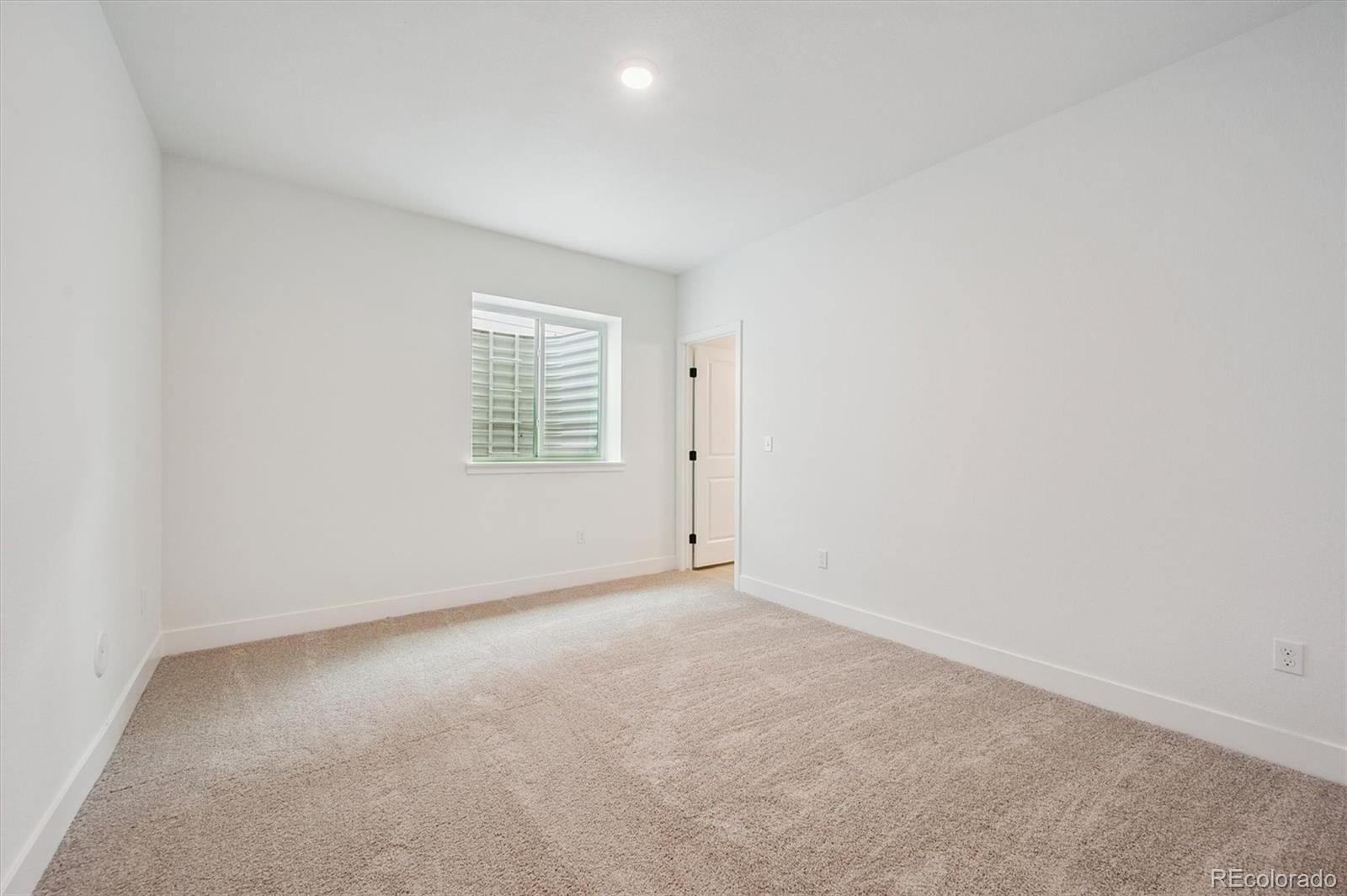 MLS Image #24 for 25070 e 42nd avenue,aurora, Colorado