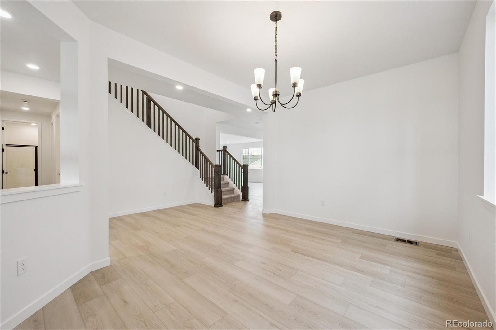 MLS Image #4 for 25070 e 42nd avenue,aurora, Colorado