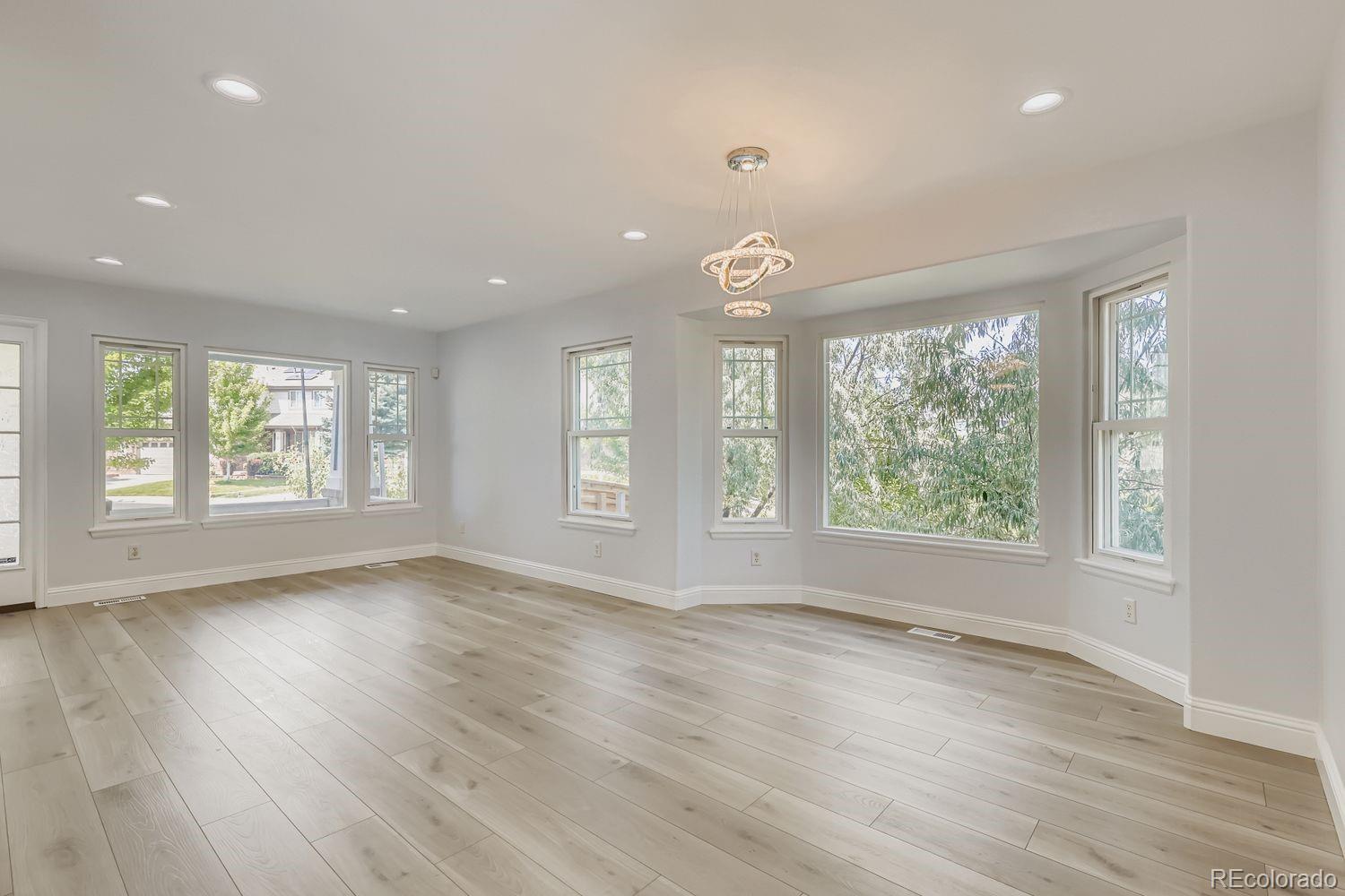 MLS Image #4 for 3362 s kirk court,aurora, Colorado