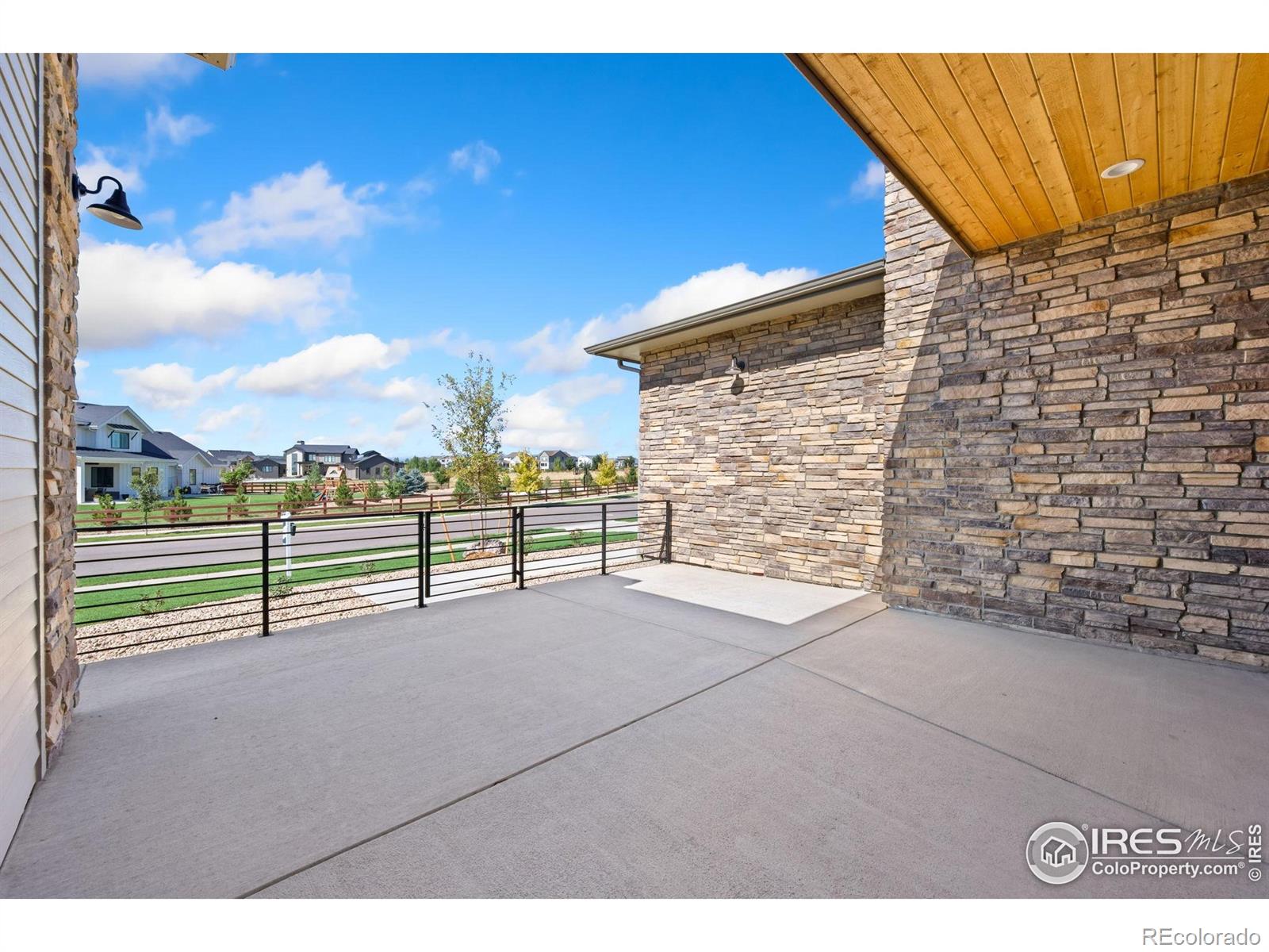 MLS Image #4 for 1877  spring bloom drive,windsor, Colorado