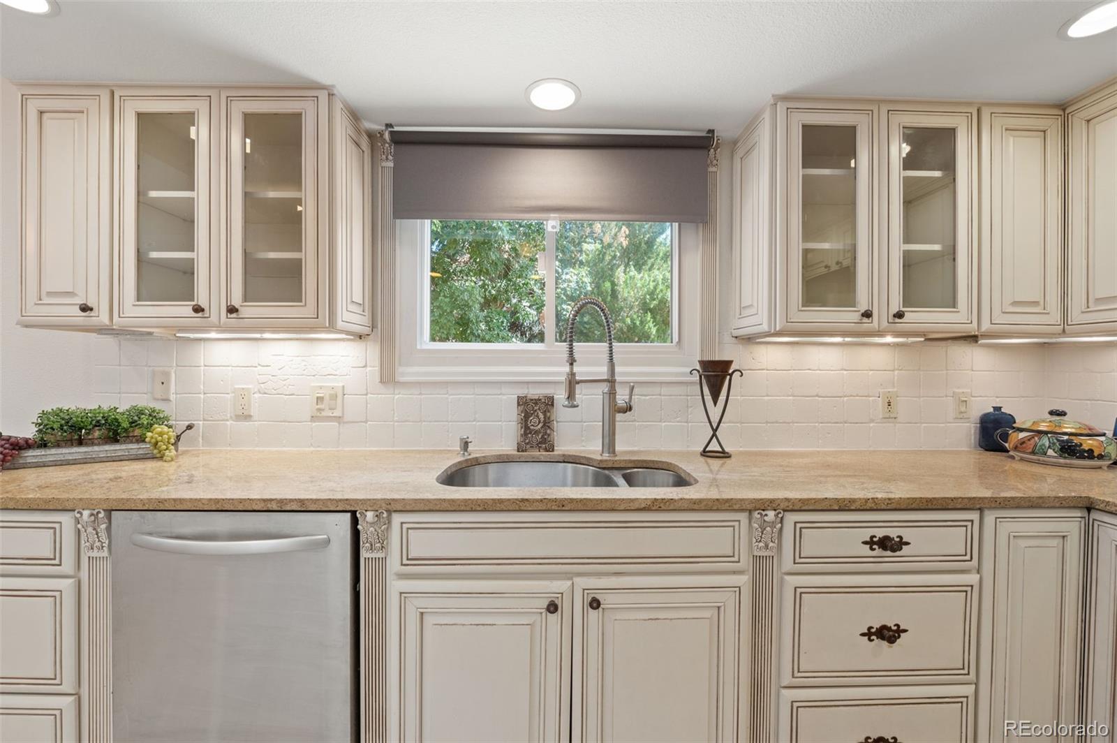 MLS Image #12 for 9368  harvard drive,highlands ranch, Colorado