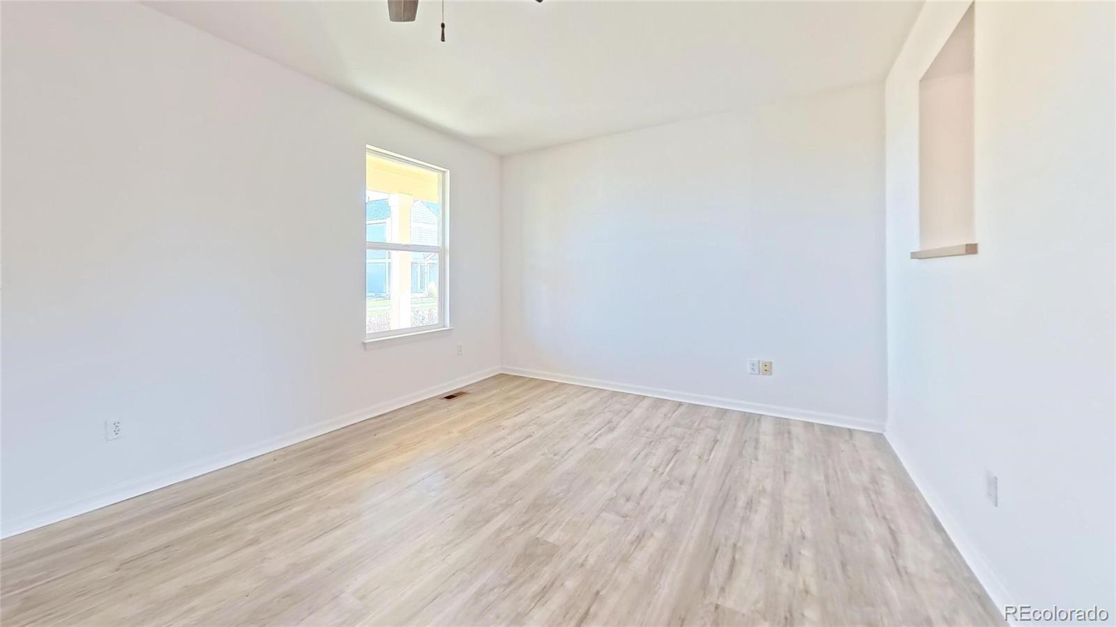 MLS Image #3 for 3003  rose hill street,strasburg, Colorado