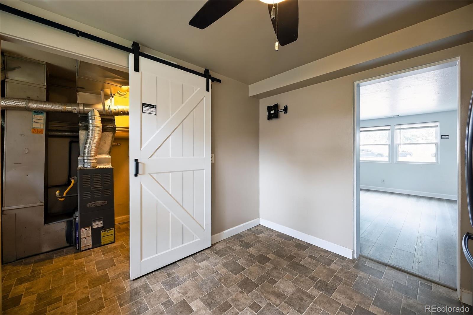 MLS Image #9 for 2423  paseo road ,colorado springs, Colorado