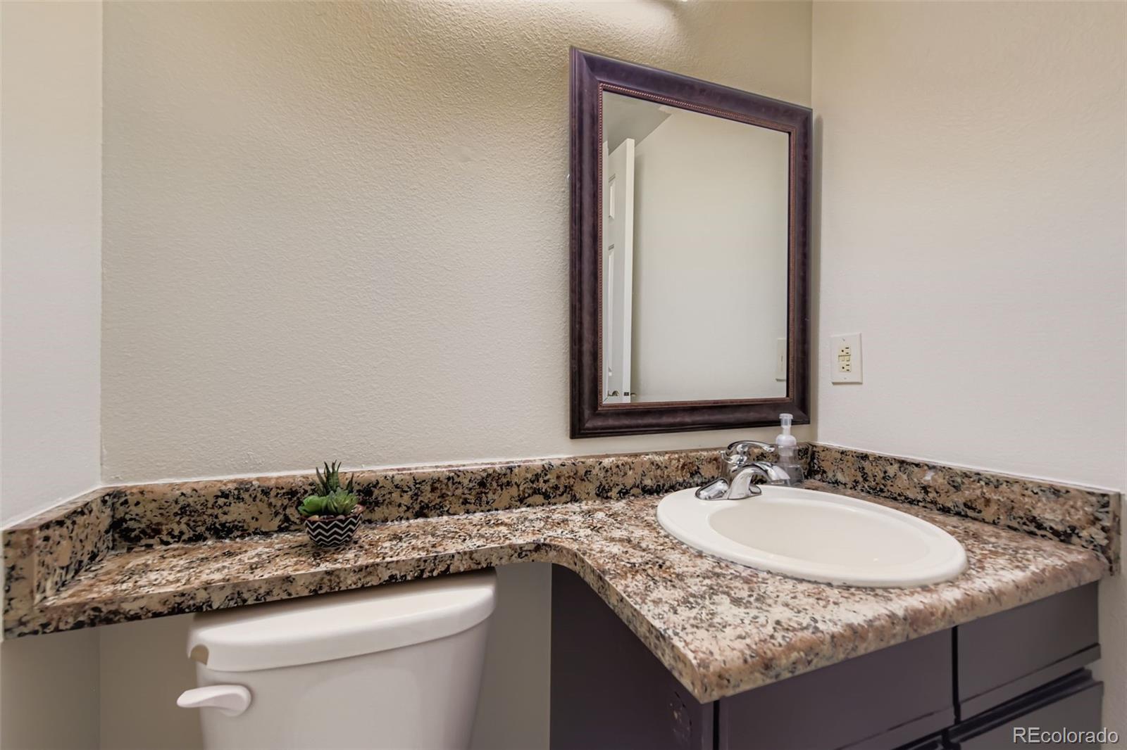 MLS Image #11 for 2109 e phillips place,centennial, Colorado